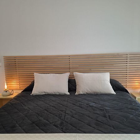Apartamento Compartido Hab Privadas Playa De La Caleta Cádiz Exterior foto