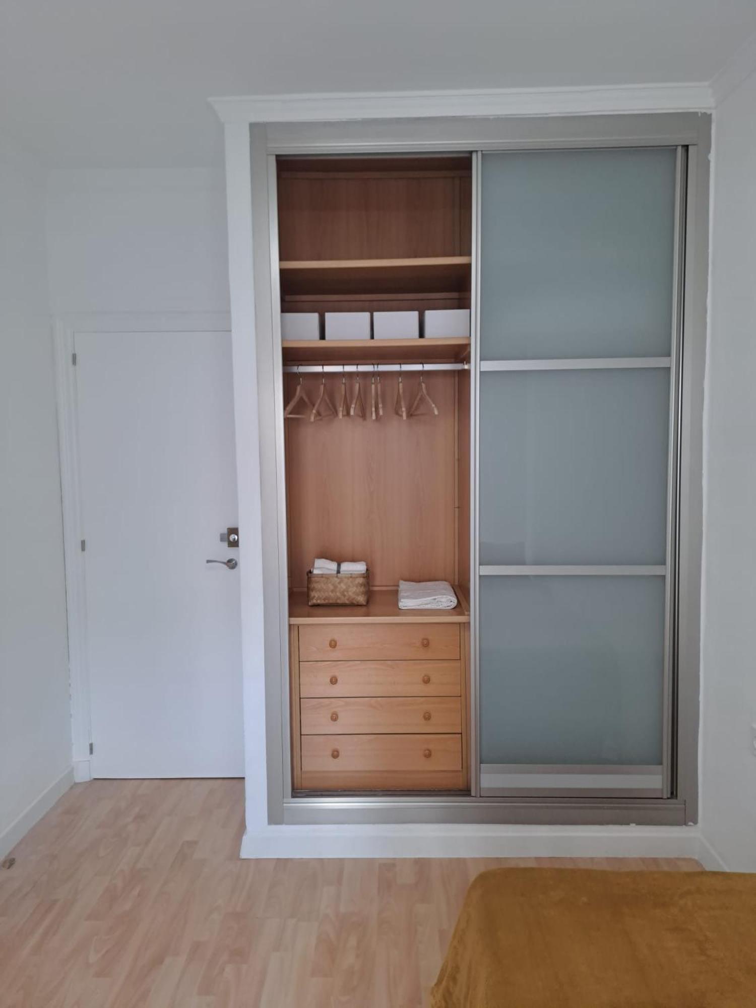 Apartamento Compartido Hab Privadas Playa De La Caleta Cádiz Exterior foto