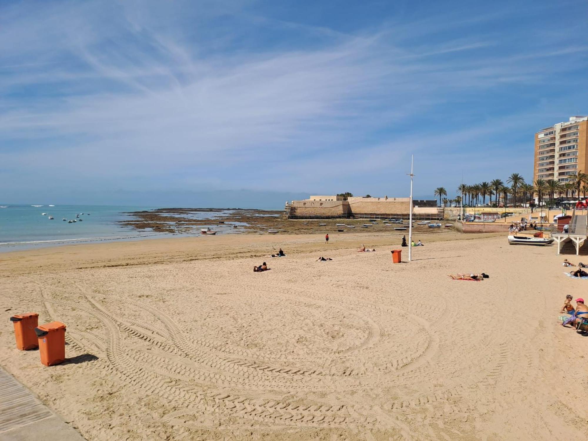 Apartamento Compartido Hab Privadas Playa De La Caleta Cádiz Exterior foto